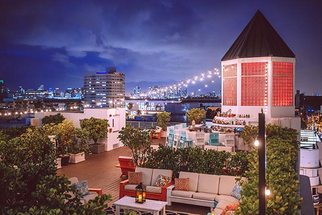 The Cape at Townhouse Hotel Rooftop Bar